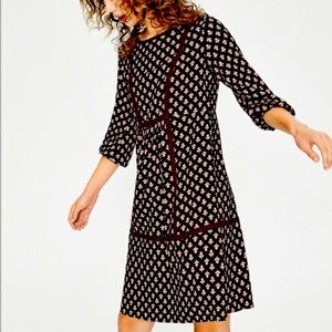 Boden Luna Dress. Navy and Milkshake Bud